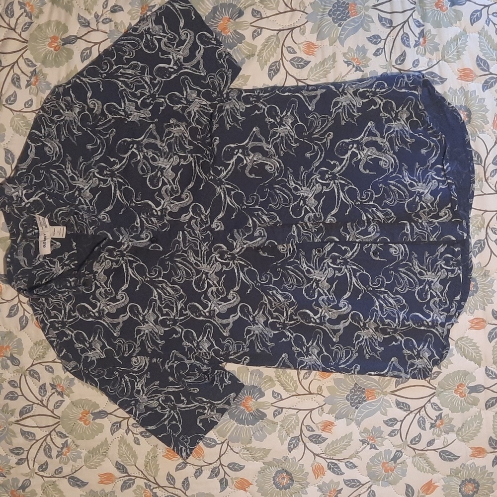 Old Navy Blue Casual Button Down Shirt with Intricate Pattern
